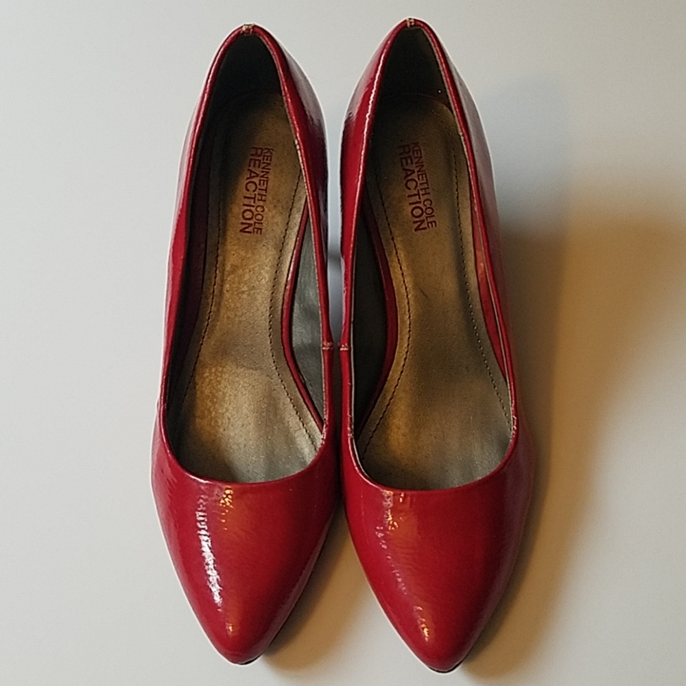 Kenneth Cole Red Pumps
